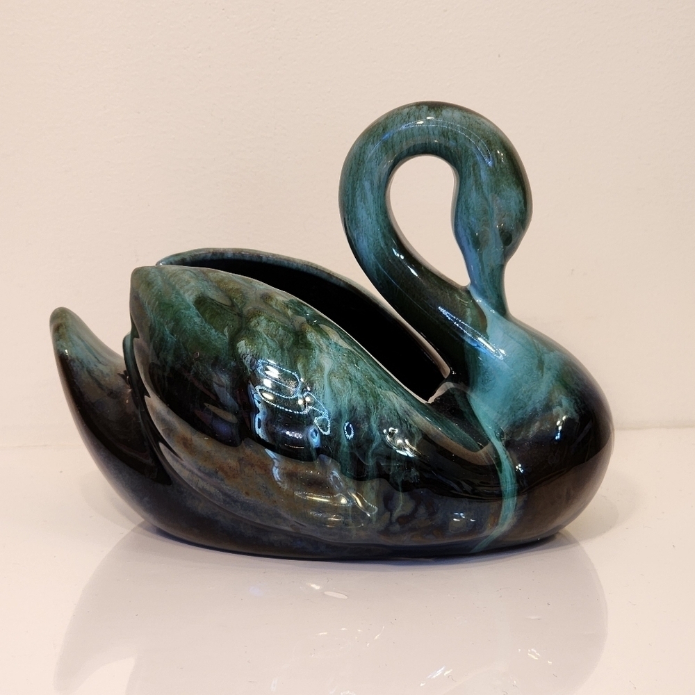 BMP Blue Mountain Pottery Swan Planter Bowl Canada Vintage 5"x7" Metallic Glazed